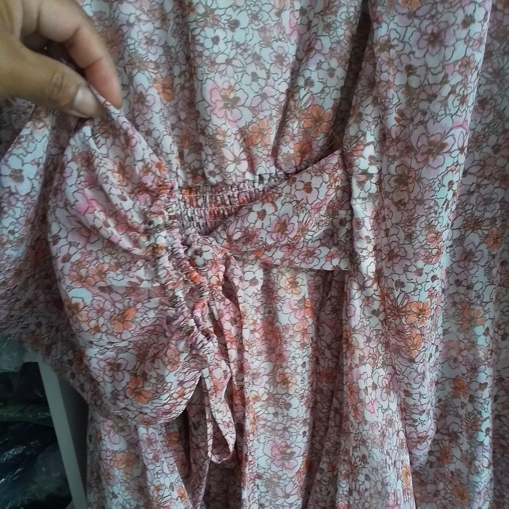 Japna Floral Tiered Long Sleeve Ilk Polyester Dress - Picture 7 of 16